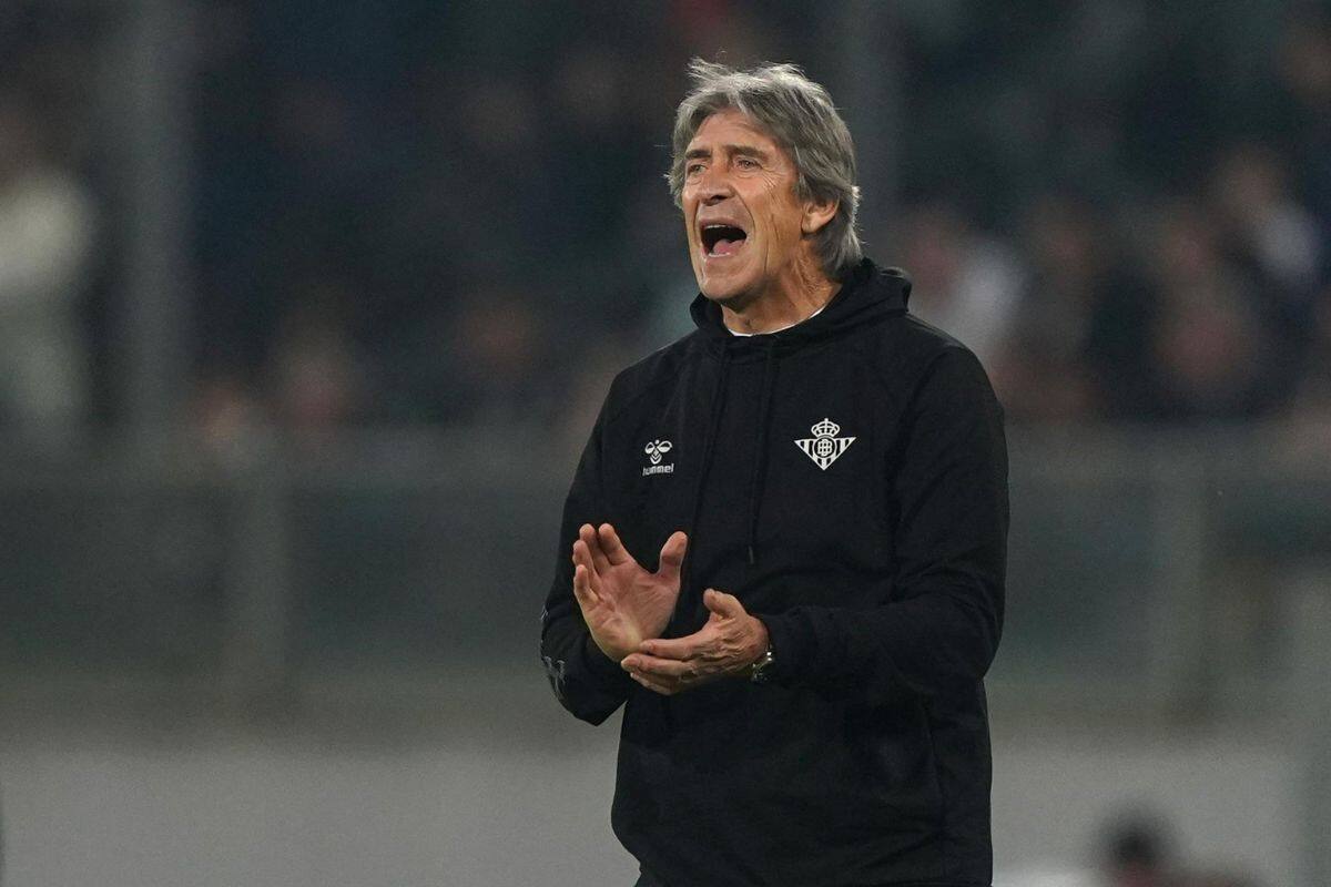 remece España con la espectacular clasificación del Betis. Foto: EFE.