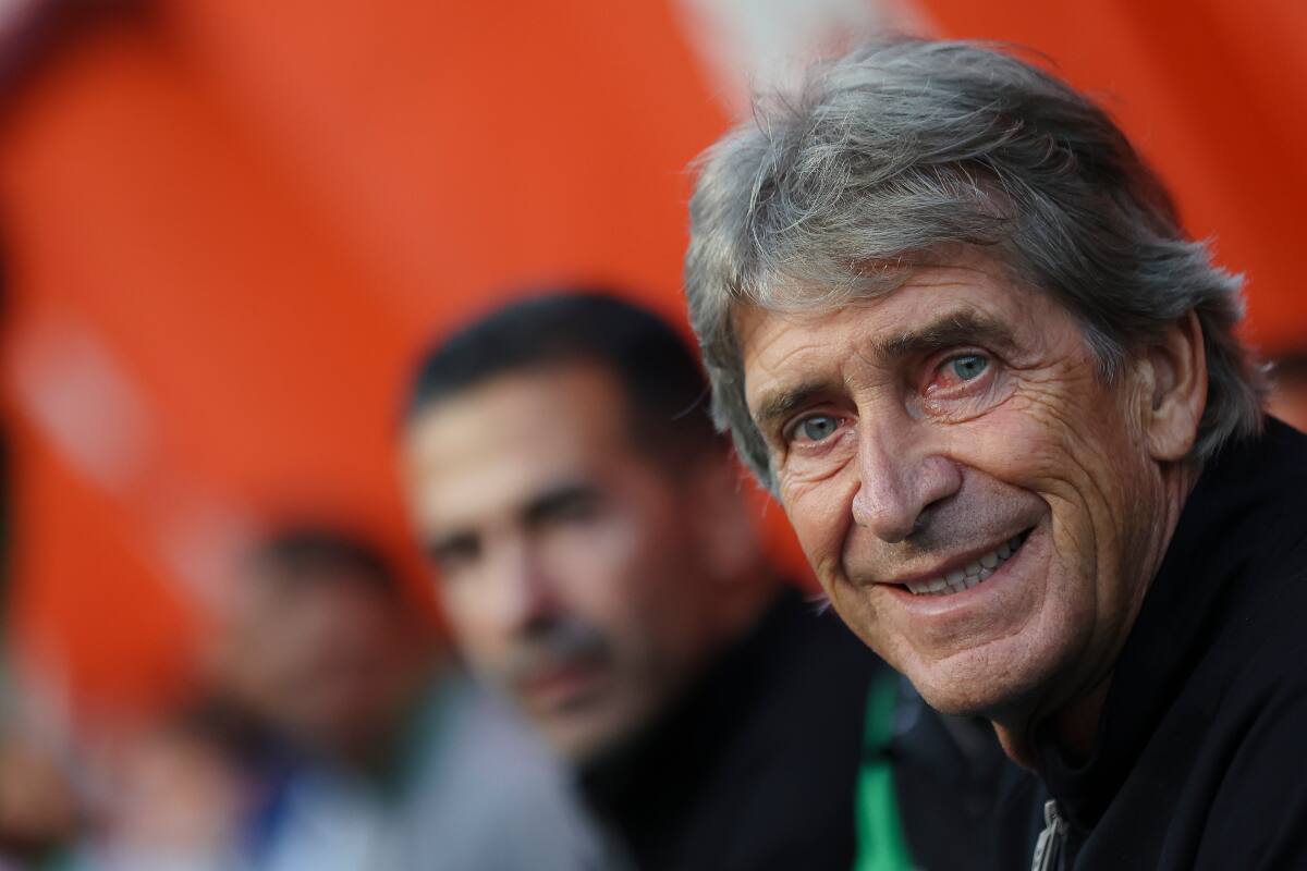 Manuel Pellegrini recibió una gran noticia en Real Betis.