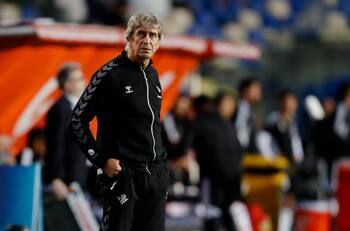 Fue la nueva gran estrella del Barcelona y ahora dejaría pagando a Manuel Pellegrini para irse al Sevilla