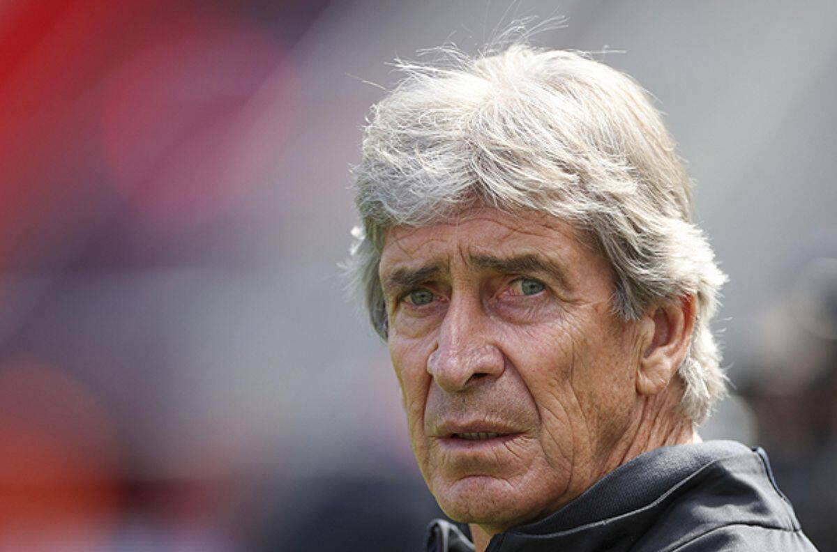 Sufre Manuel Pellegrini: estrella del Betis será baja para el partido contra el Barcelona