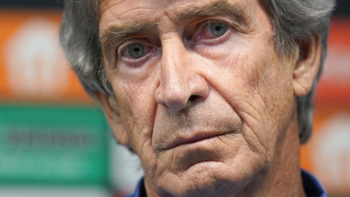 Manuel Pellegrini sonríe tras el inminente fichaje de este jugador del Real Madrid para jugar Champions