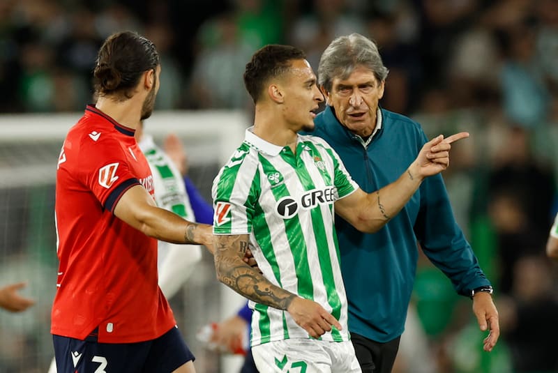 . El Betis quedó complicado en La Liga. Foto: EFE.
