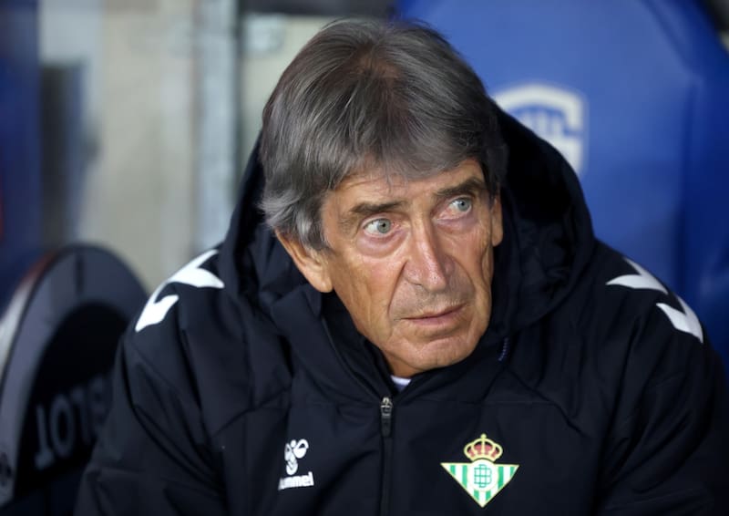 Manuel Pellegrini junto a Real Betis en Europa League. Foto: Agencia EFE.