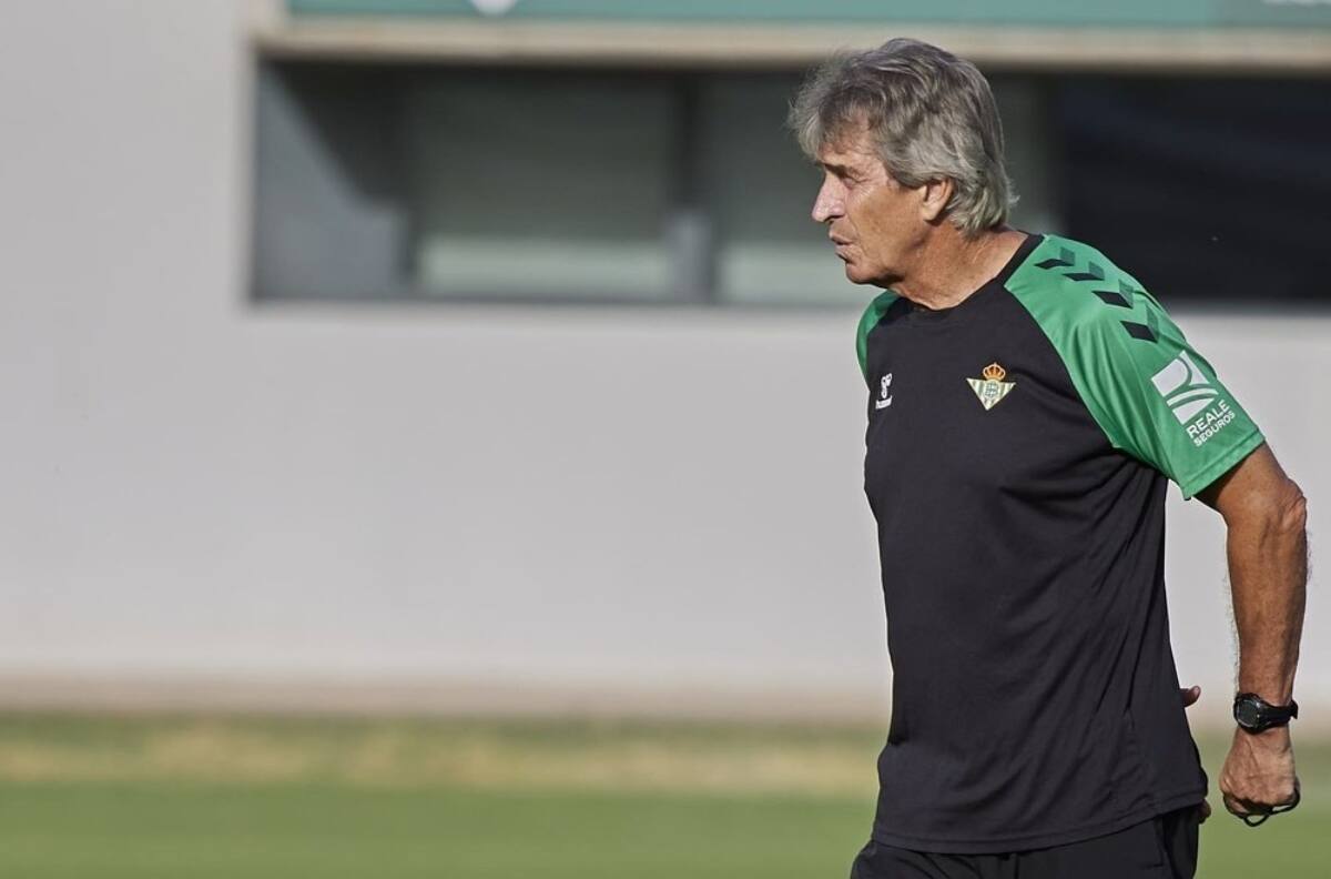 Desacuerdo entre el Betis y Manuel Pellegrini podría terminar con jugador clave fuera del club
