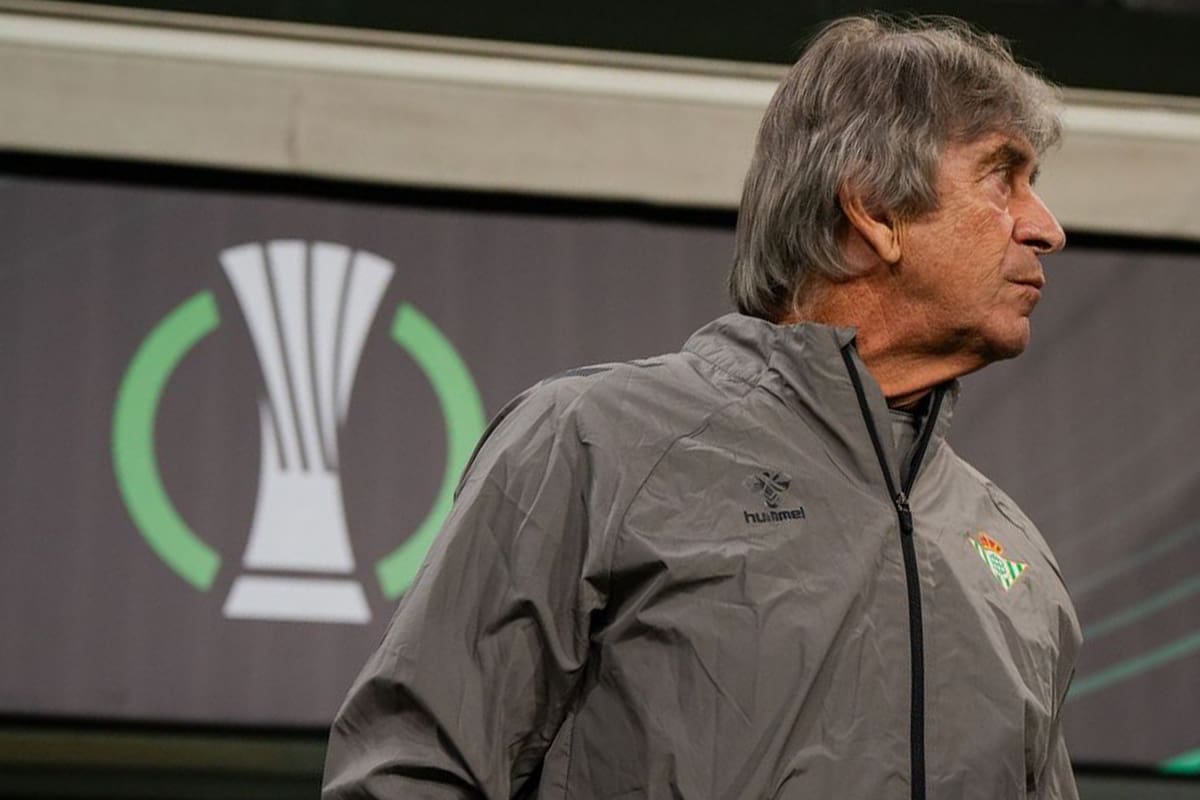 Pellegrini no quedó conforme con el rendimiento de sus dirigidos. EFE
