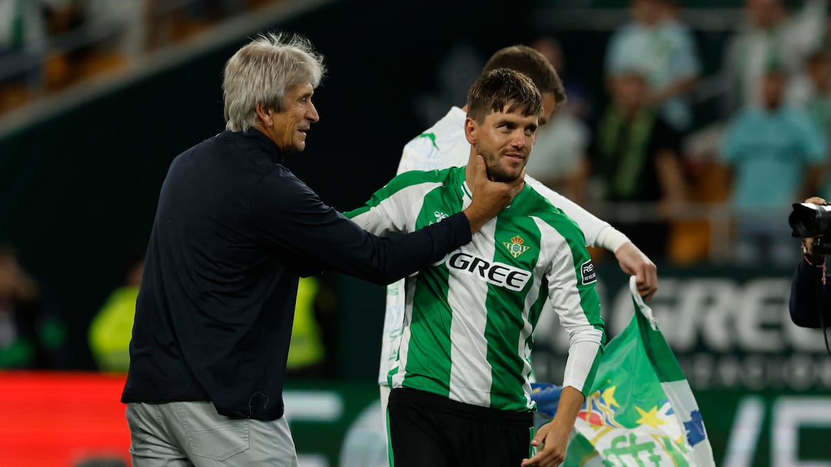 Pellegrini deja en el aire su continuidad en el Betis tras histórica clasificación: “Siempre hay dudas”