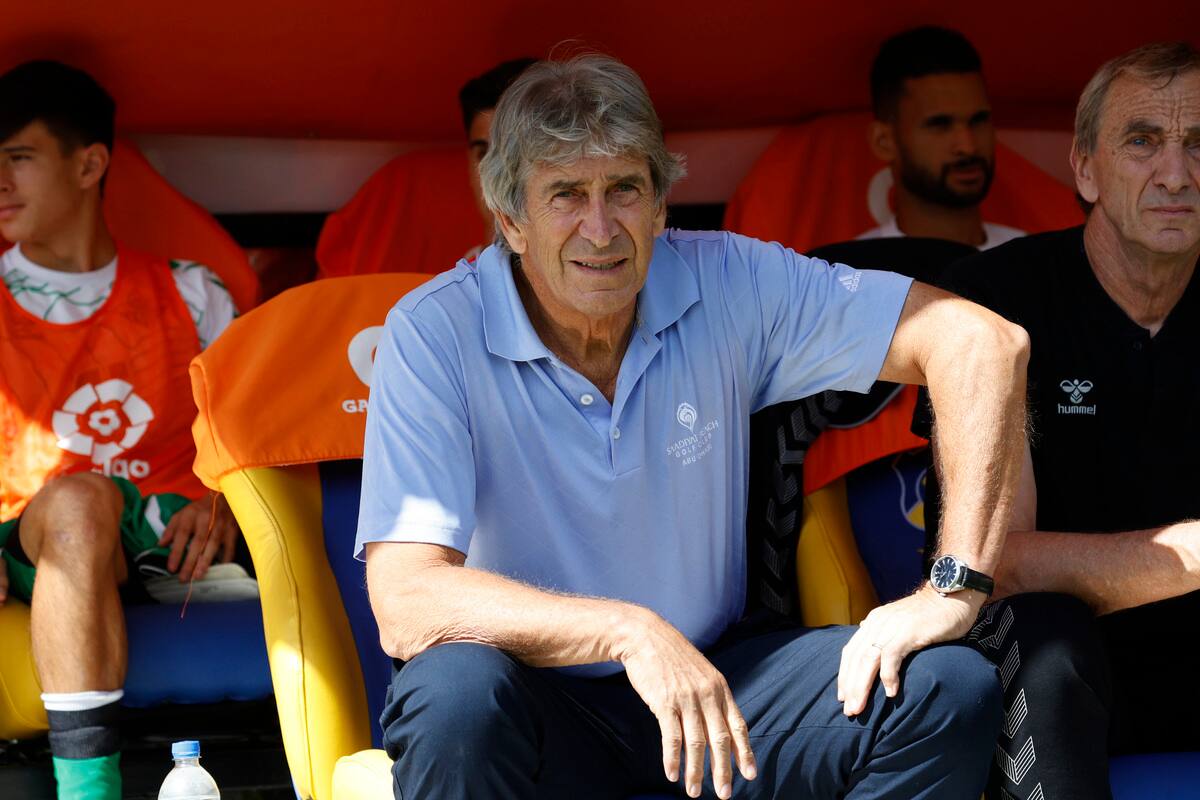 busca refuerzos para su Real Betis.