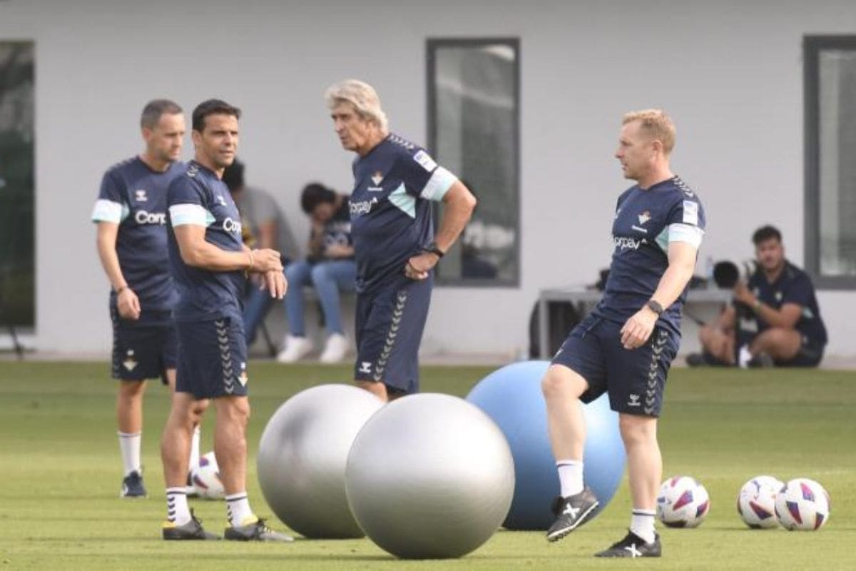 El Ingeniero sufre tras la derrota de Betis.