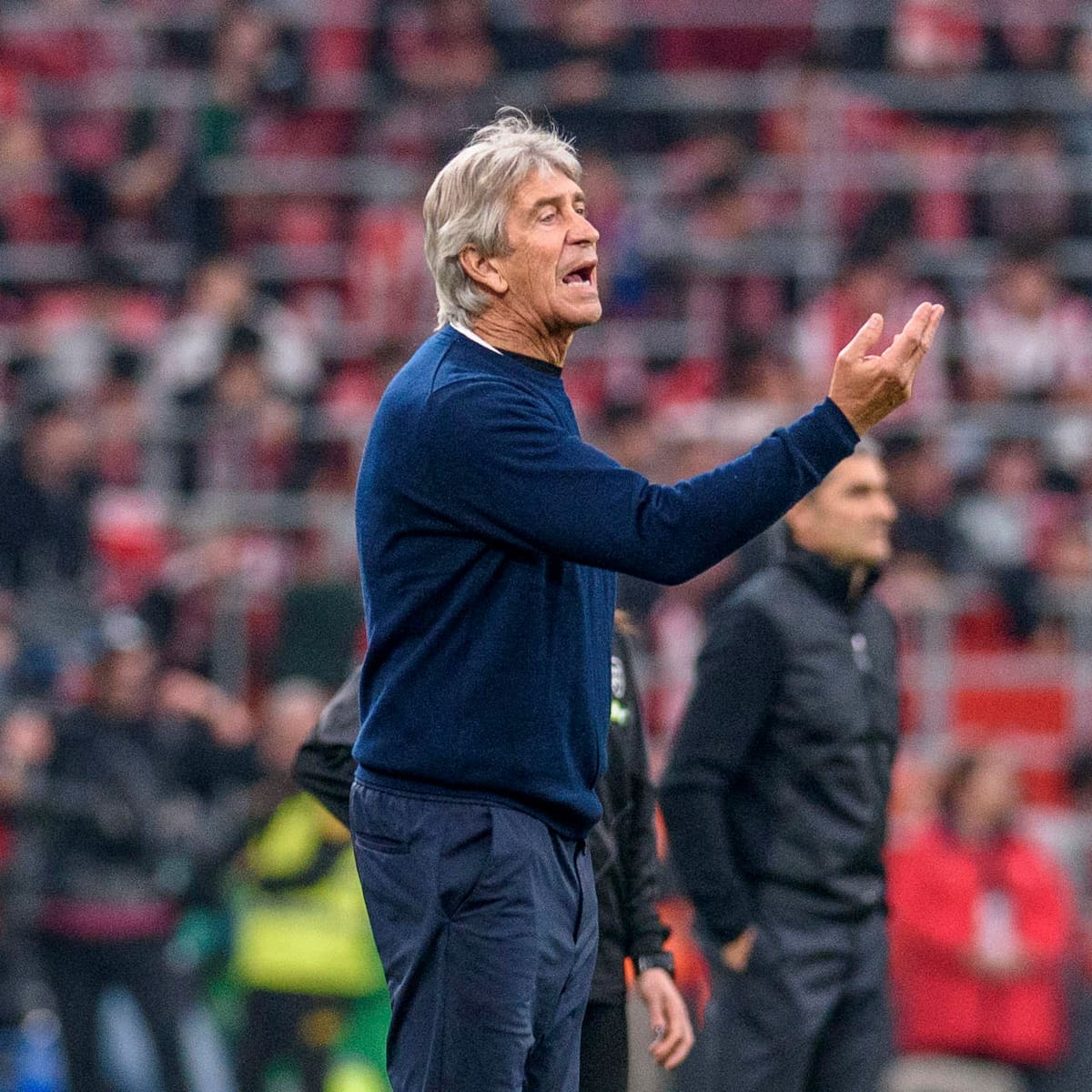 Manuel Pellegrini desafía a sus críticos en su peor momento: “Es mi menor preocupación”