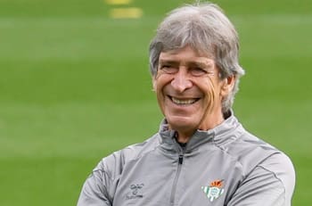 Extraña a Manuel Pellegrini: exjugador del Betis no suma minutos y fue borrado de la Selección Argentina