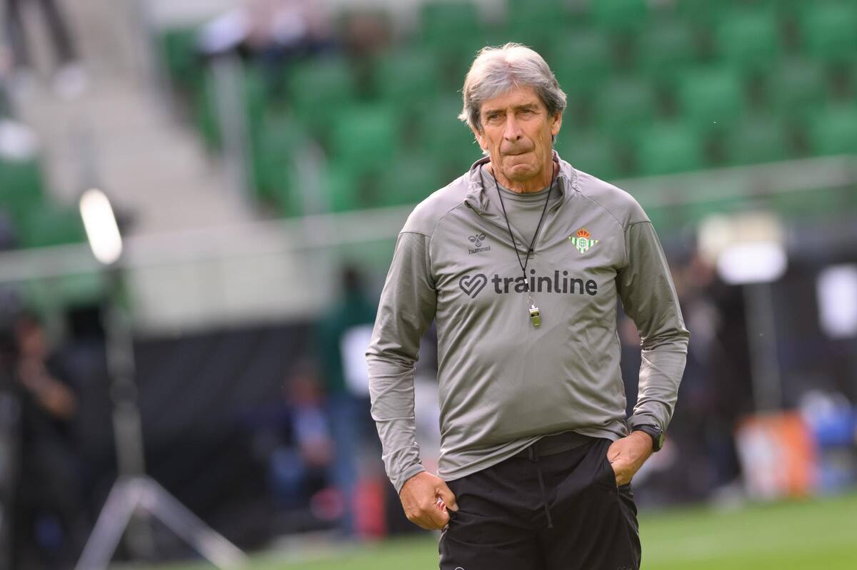 prepara al Betis para la temporada 2025/26 del fútbol europeo. Foto: EFE