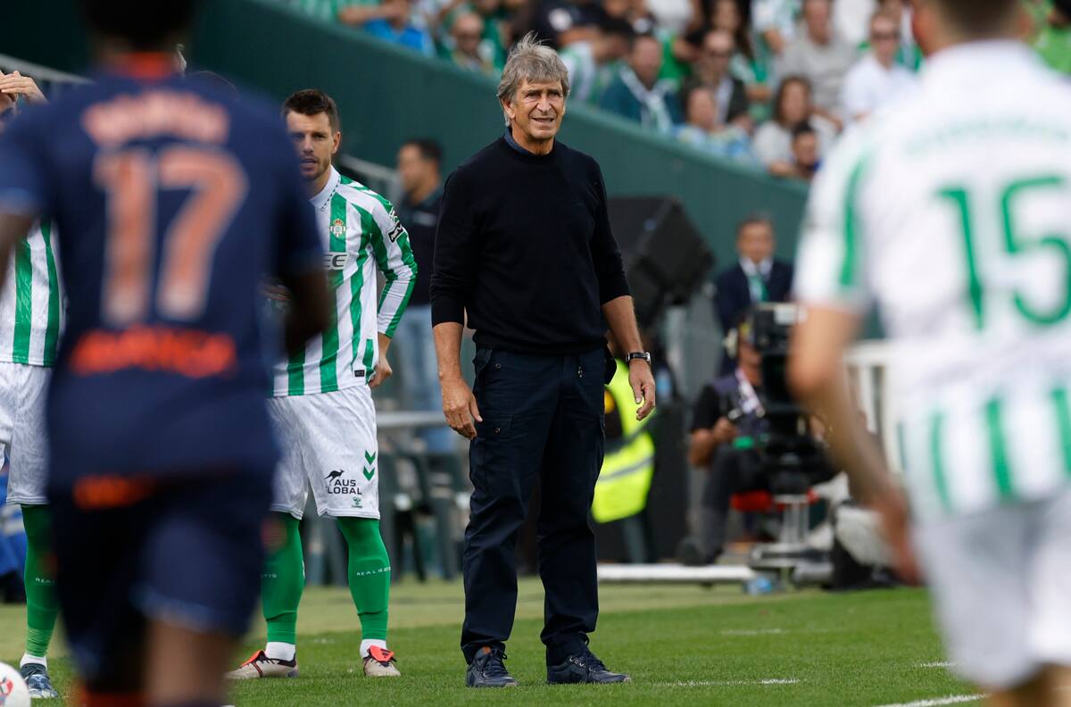 “Con apatía”: La estrella del Betis que está molesta por decisión que tomó Manuel Pellegrini