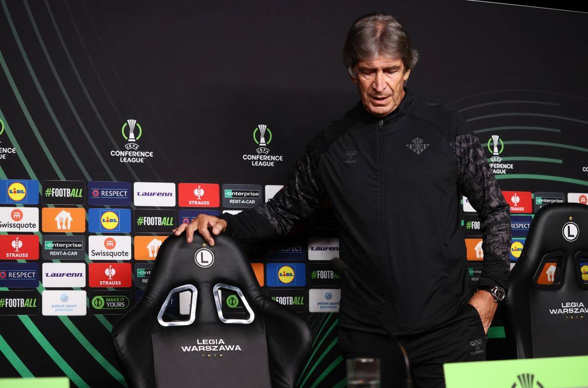 “Pupilo” de Manuel Pellegrini es el principal candidato a la banca del Manchester United