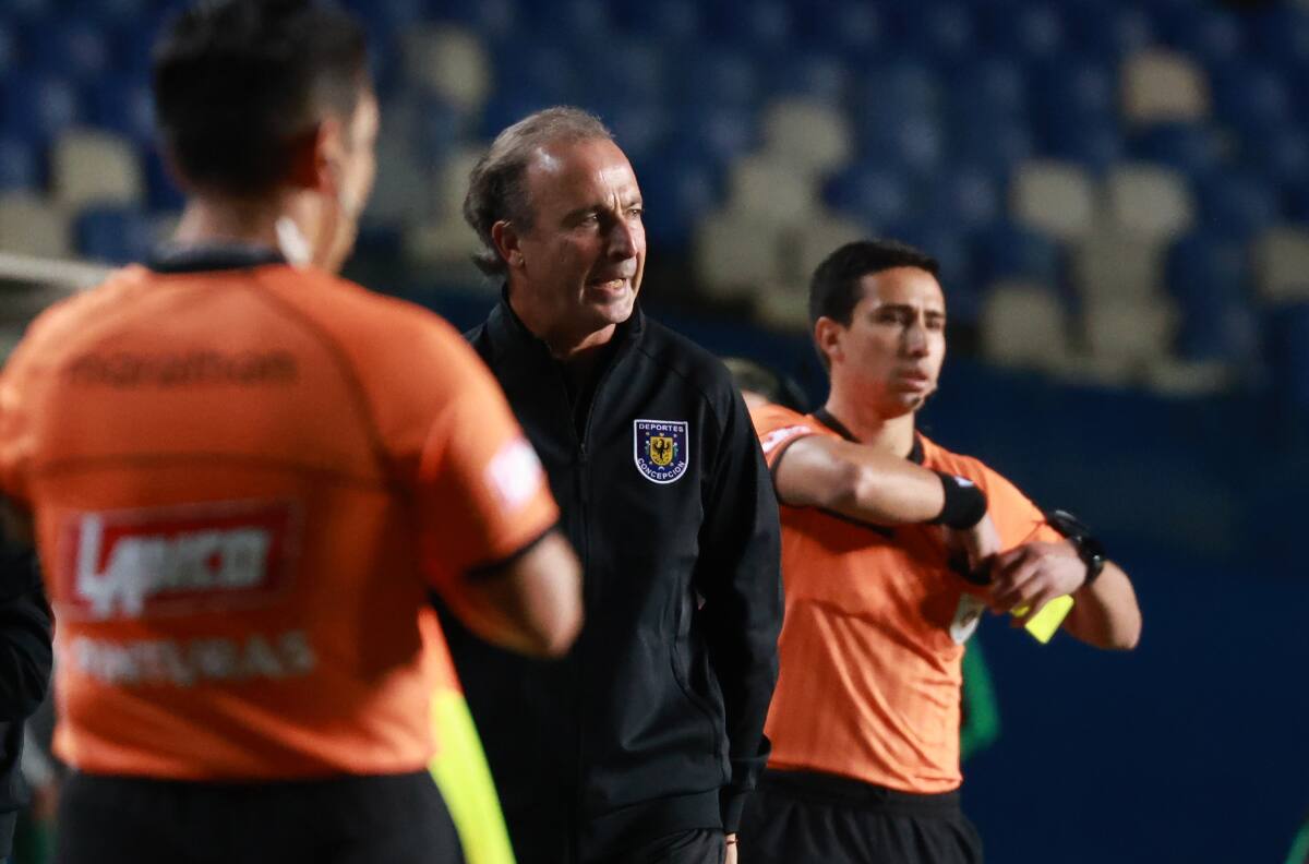 En Deportes Concepción también reclaman por la “Ley Almirón”: “Es muy raro no poder ni siquiera...”