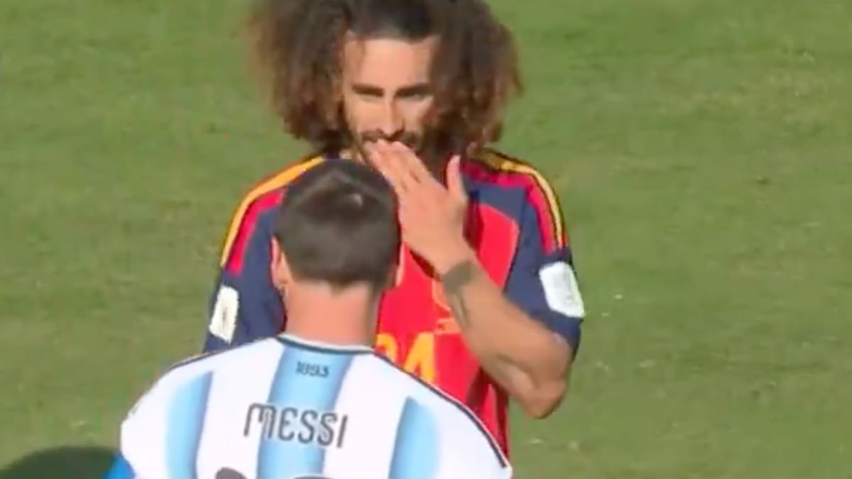 VIDEO | ¡Se desató la polémica! Cucurella se tapó la boca para decirle algo a Messi y este pidió sanción