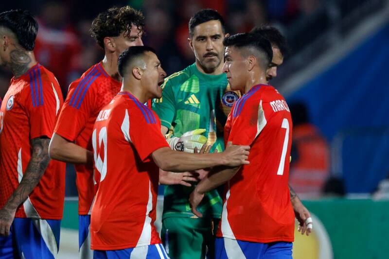El mediocampista de La Roja puede ir al fútbol de Turquía a un equipo que quiso a Alexis Sánchez. Foto: Aton.