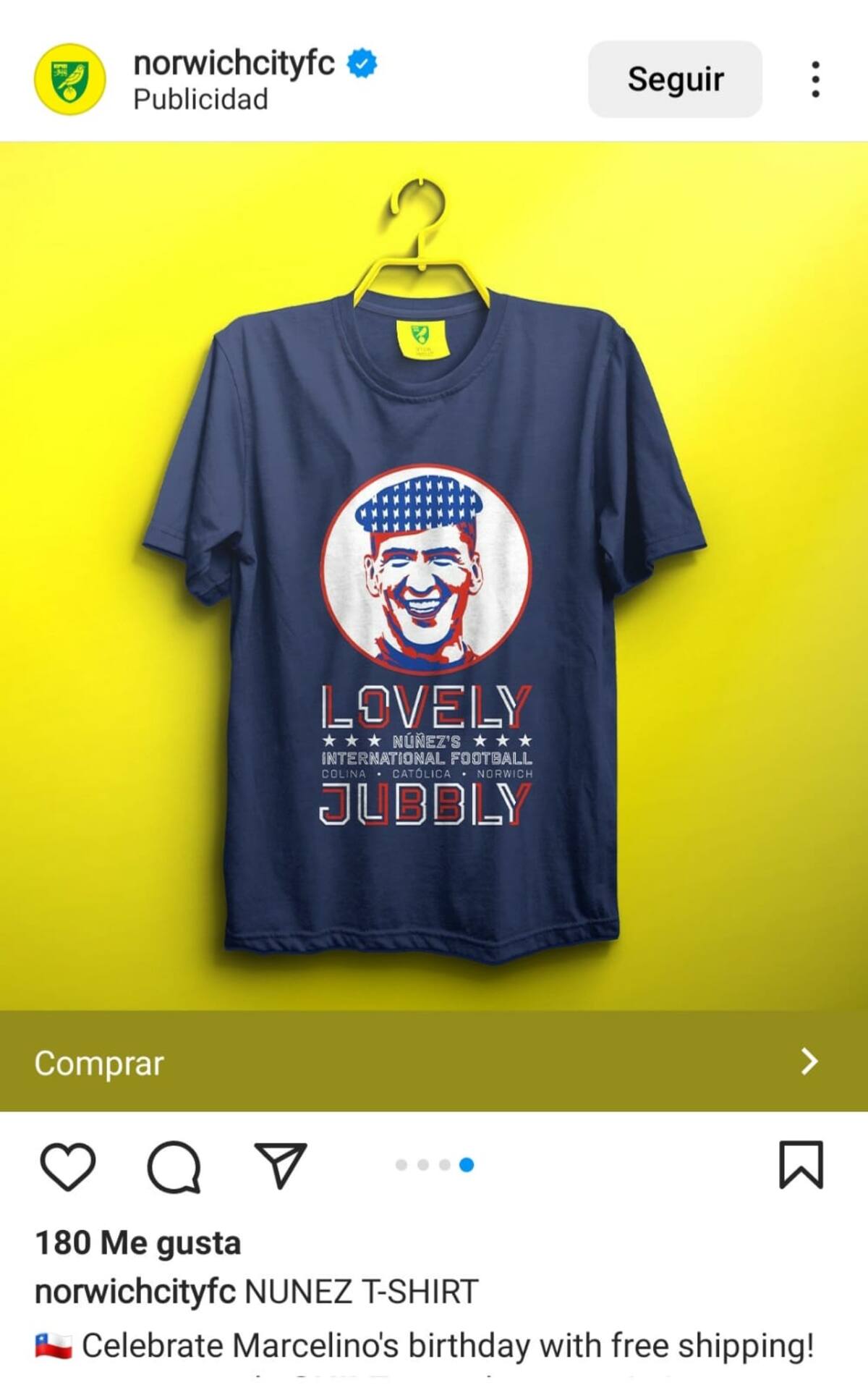 Así luce la camiseta con la imagen de Marcelino Núñez.