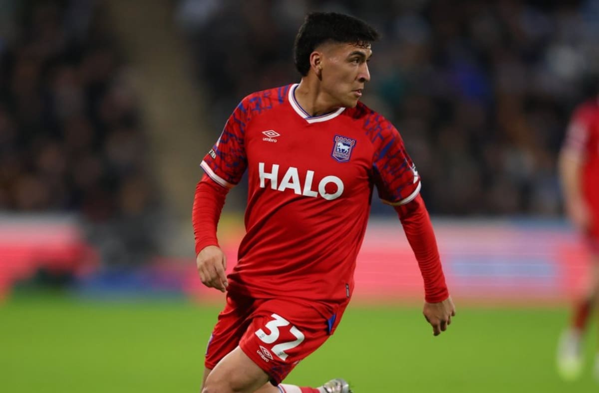 Fue sustituido por lesión en el partido de ayer ante el Bristol City.