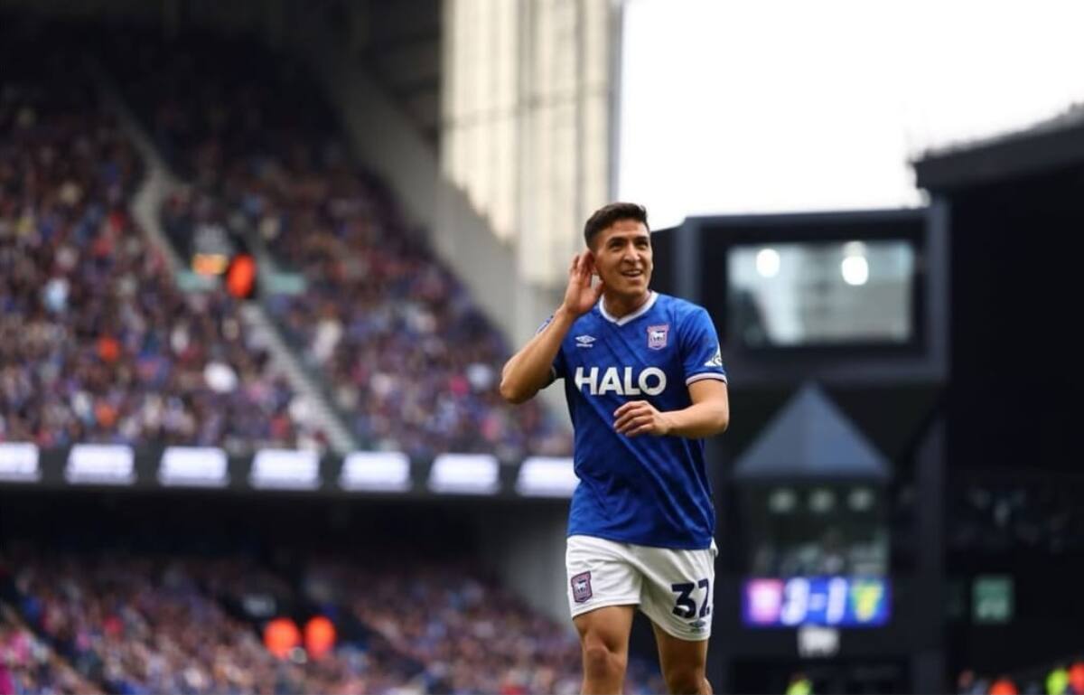 El chileno ha tenido un buen desempeño en el Ipswich Town.