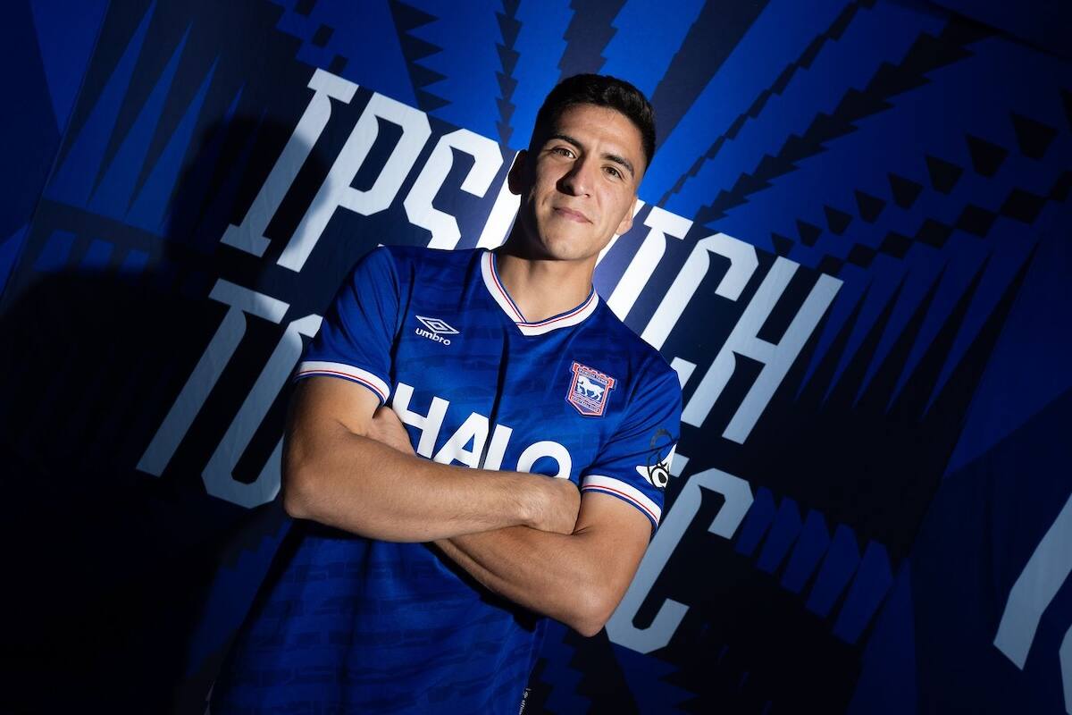 fue oficializado este viernes por el Ipswich Town.