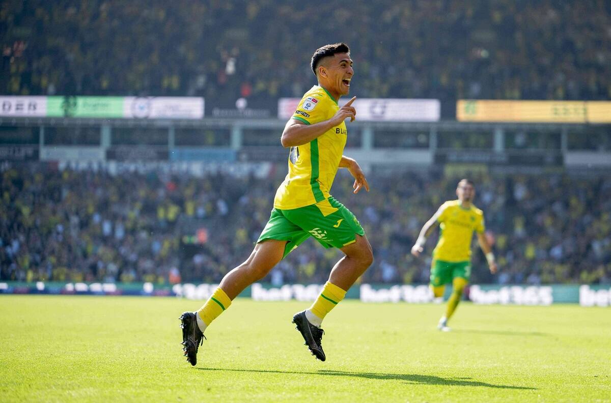 ¿Y lo quieren vender? Así fue la asistencia de Marcelino Núñez para triunfo del Norwich