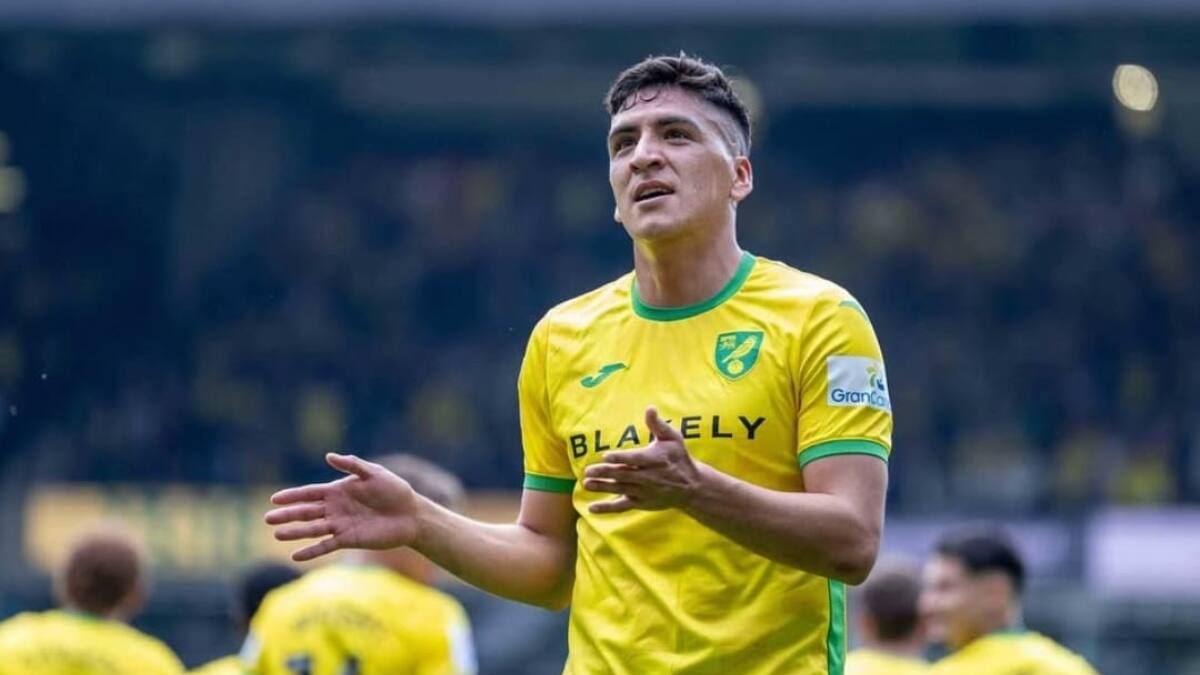 VIDEO | ¡No le perdonan su “traición”! Se viralizó ofensivo cántico de hinchas del Norwich contra Marcelino Núñez