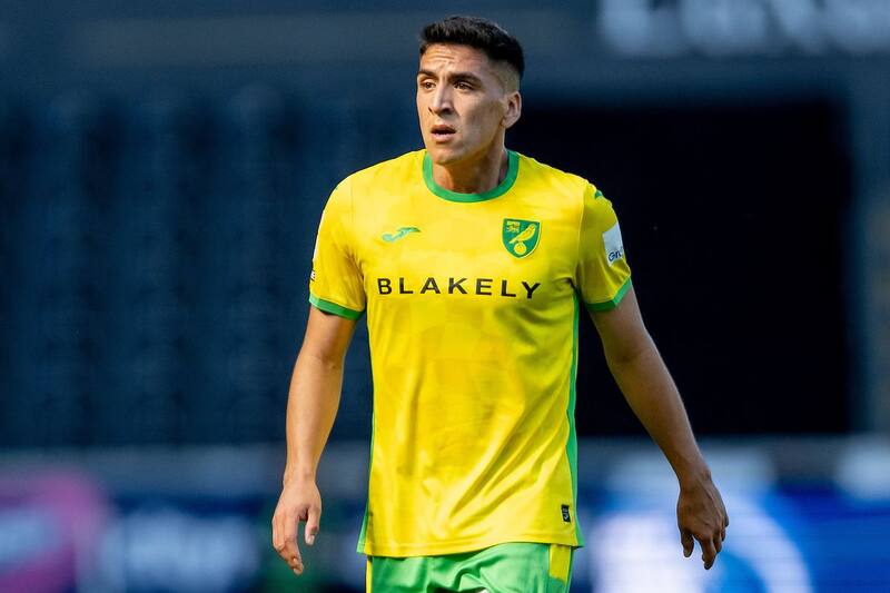 dejó atrás su lesión muscular, pero lo tratarán con cuidado en los próximos partidos del Norwich. (Foto: @NorwichCityFC)