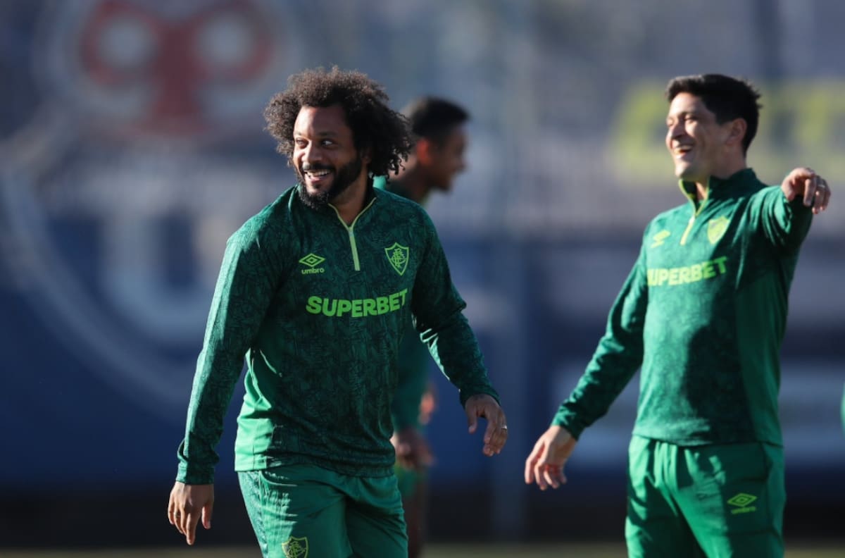 ¿Y si la U cierra por fuera? La visita que engalanó el Centro Deportivo Azul