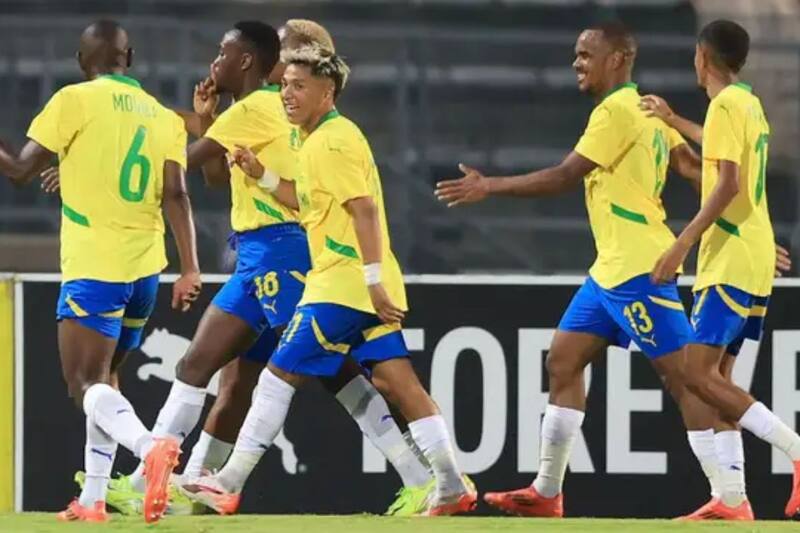 es pieza clave del Mamelodi Sundowns de Sudáfrica.