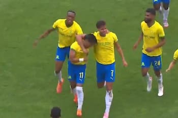 VIDEO | Engañó a todos: el gol de Marcelo Allende en la victoria de su equipo en la Champions League CAF