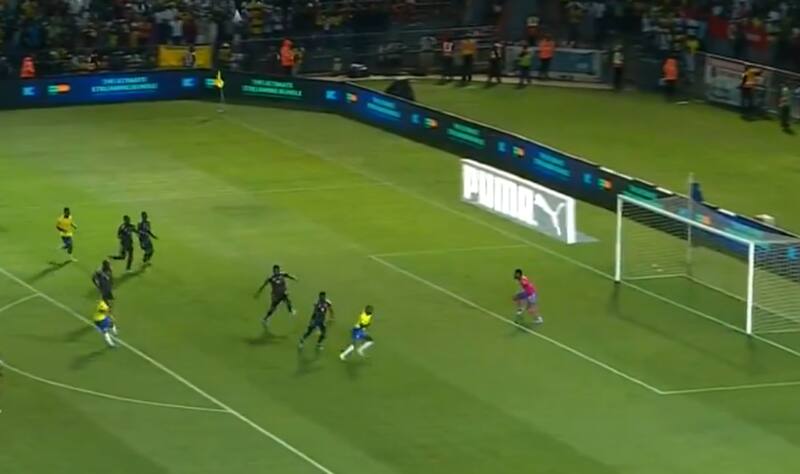 anotó golazo en Sudáfrica.