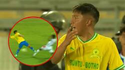 Marcelo Allende se va expulsado en la Champions de África por una patada salvaje