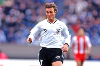 El mejor delantero extranjero de la historia de Colo Colo se arma con varios candidatos