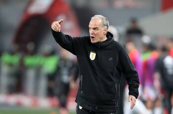La última locura de Marcelo Bielsa en Uruguay: “Estaba durmiendo, me desperté y...”