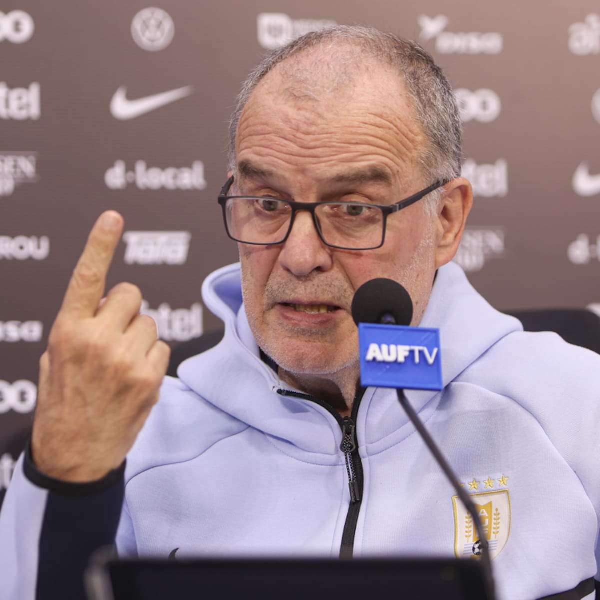 Culpan a Marcelo Bielsa por la lesión de Giorgian De Arrascaeta: “Debía volver a entrenar la próxima semana”