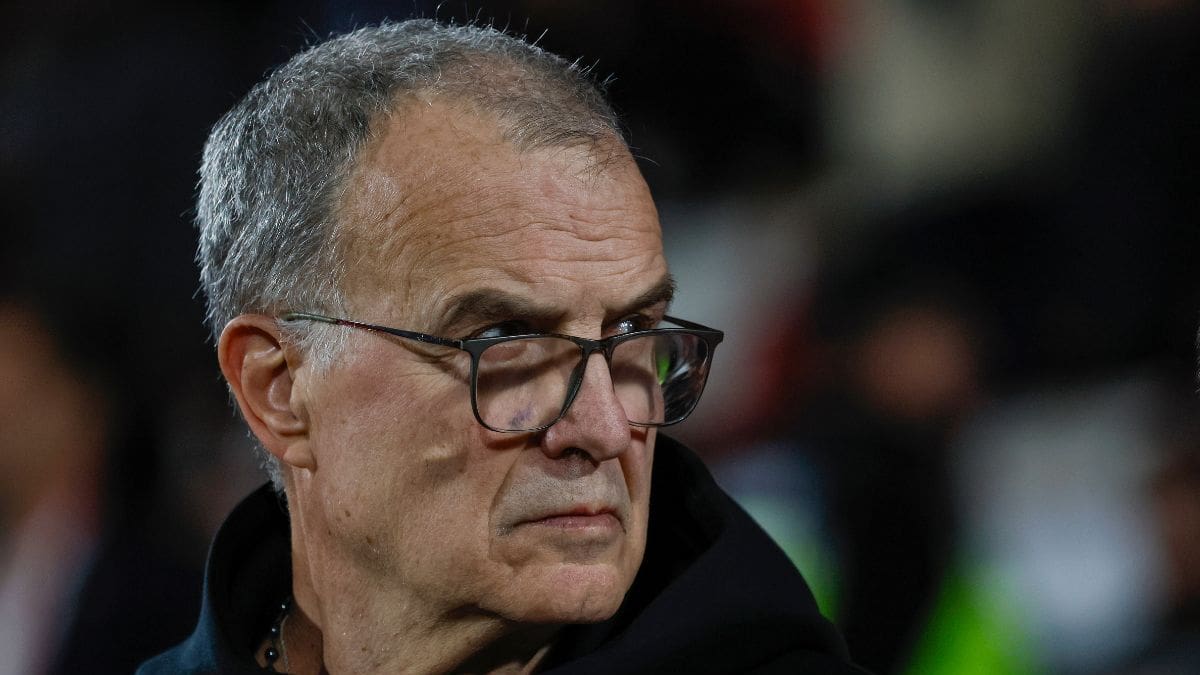 Marcelo Bielsa provoca un terremoto en Uruguay: marginará a un referente para el Mundial 2026