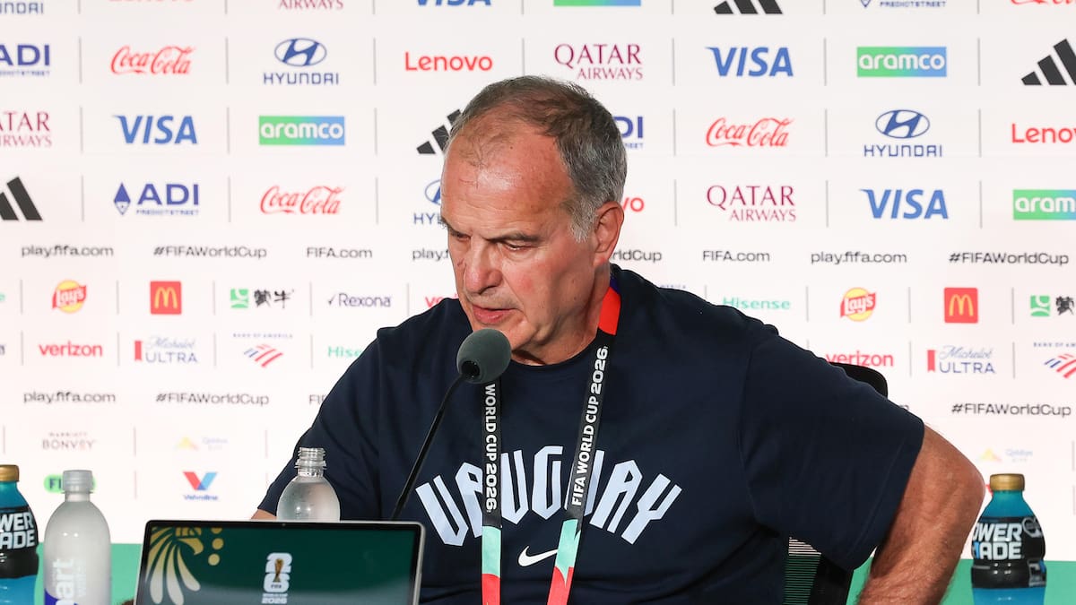 ¡Rebelión celeste! Jugadores de Uruguay le hicieron un motín a Marcelo Bielsa antes de enfrentar a España