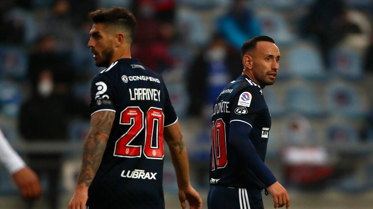 Se cerró el mercado de fichajes: los 2 ex jugadores de la U que quedaron sin equipo en el fútbol chileno