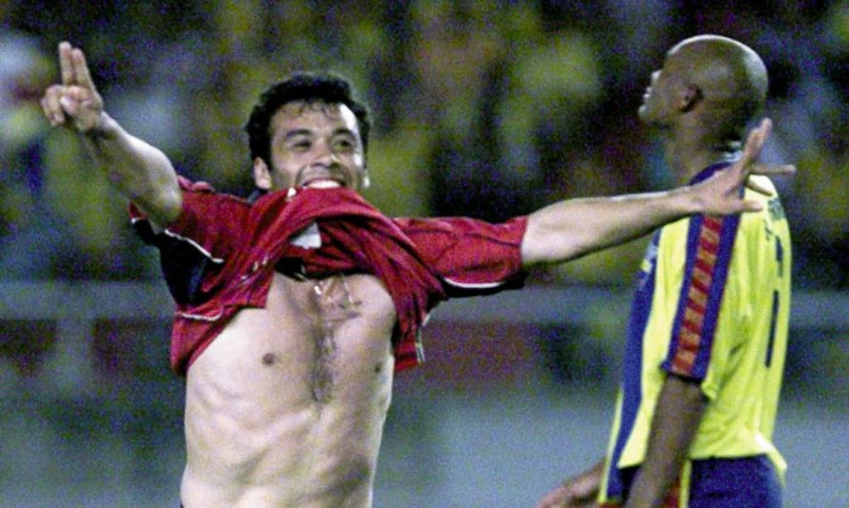 El Chelo jugó dos partidos por la Selección y marcó un gol. La imagen es celebrando ante Ecuador en la Copa América de 2001.
