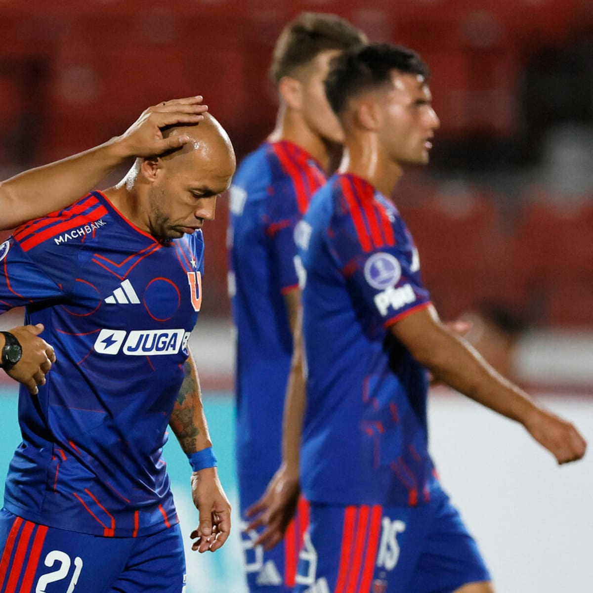 “Era roja de aquí a la China”: Marcelo Díaz apuntó al árbitro y admitió las falencias de la U ante Ñublense