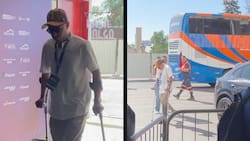 VIDEO | Con muletas: la llegada de Marcelo Díaz al Nacional que preocupó a los hinchas de la U