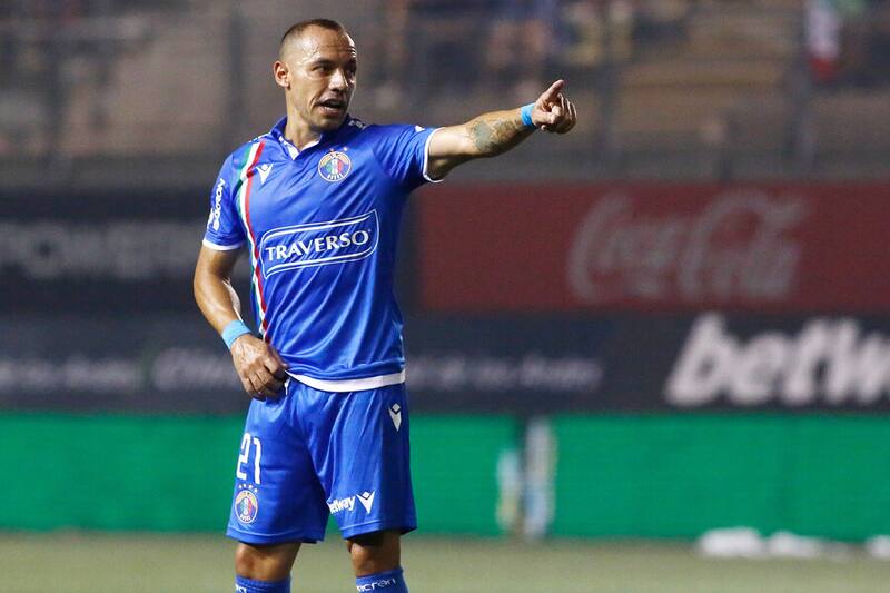 La indeferencia de Marcelo Díaz a lo que pueda pasar con la U en el Superclásico: "Me da lo mismo lo que suceda"