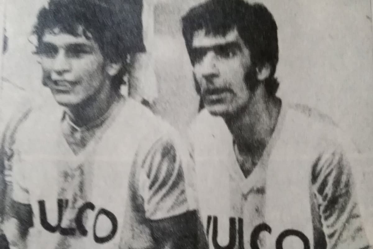 Marcelo Liendro y Gustavo Viveros en 1980 con Magallanes. Foto: @cracksyleyendas