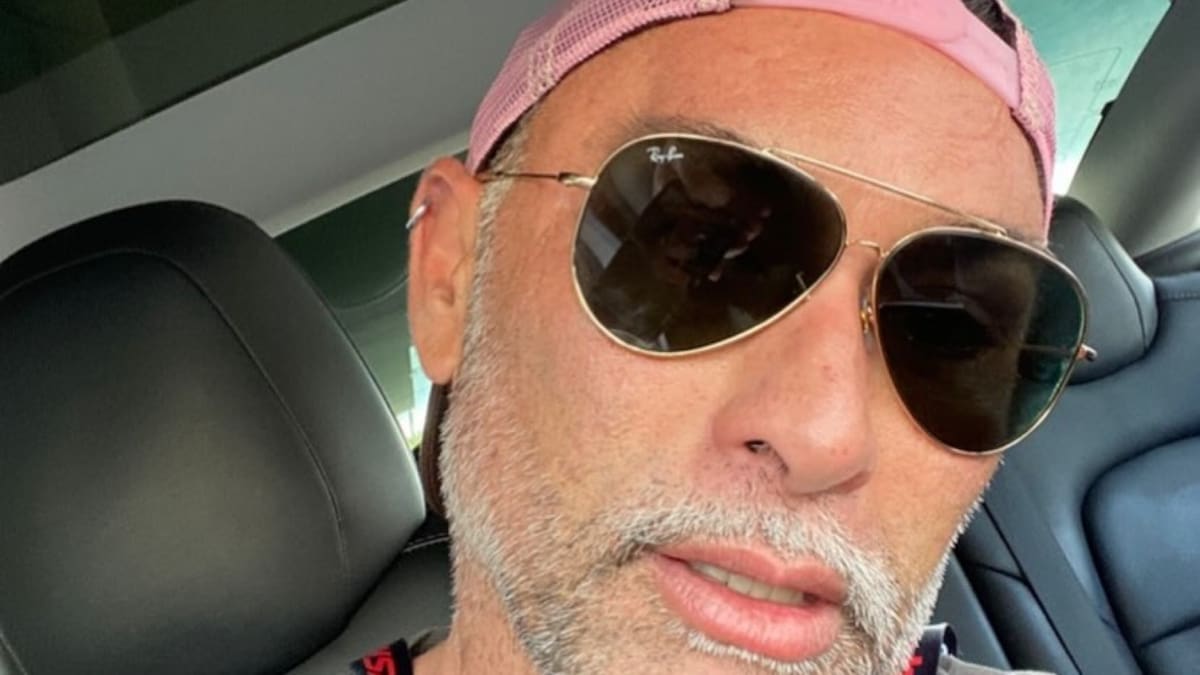 “Se me pasaron las copas”: Marcelo Ríos pide disculpas tras polémico video borracho en un bar