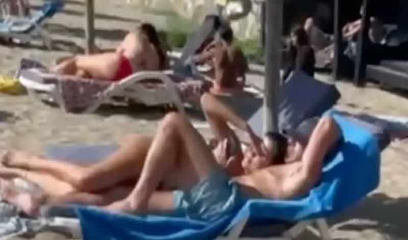 Fueron vistos muy románticos en Maitencillo.