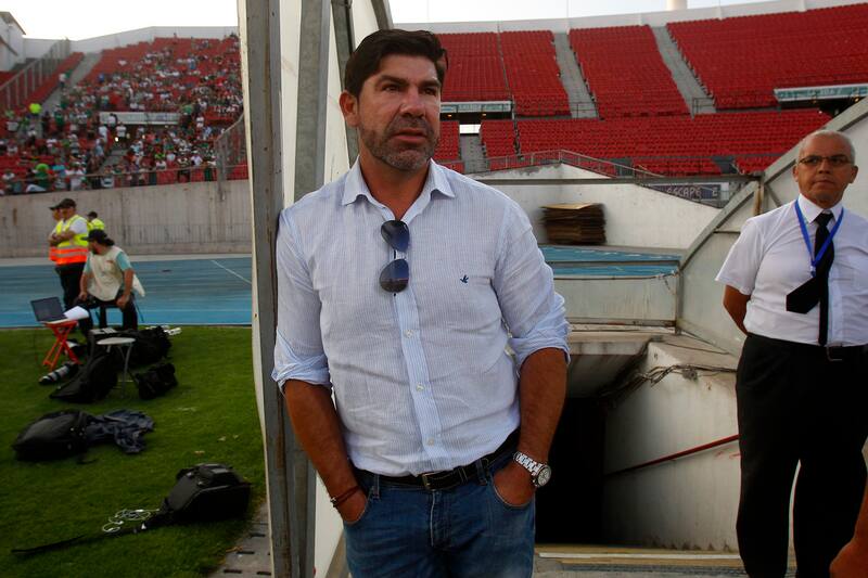 Busca entrenador para su Deportes Temuco.