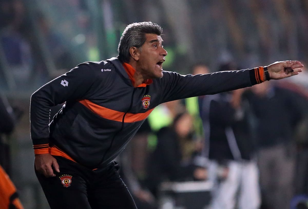 El ídolo de Cobreloa dirigió al club loíno en dos períodos, temporadas 2009 y 2014.