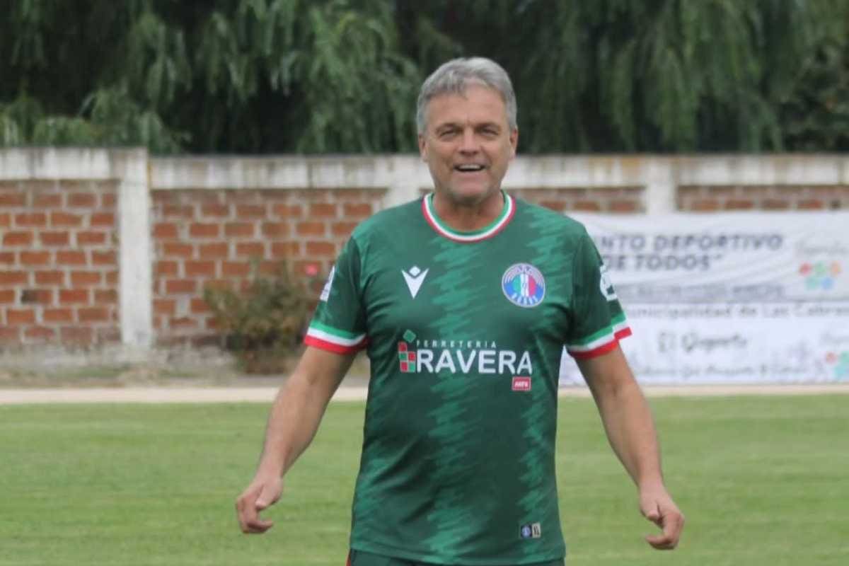 Siempre con los colores de su querido Audax Italiano. Foto: Instagram