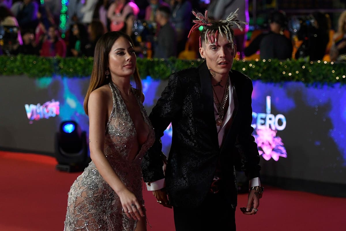 Publicaron romántica foto.