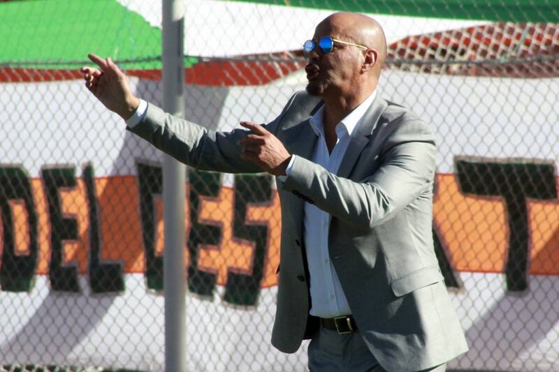 Marco Antonio Figueroa ninguneó a Iván Morales. Foto: Aton.